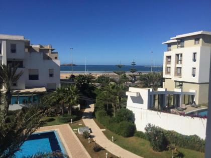 Pool and Sea View Beach Apartment - image 14