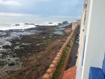 Studio in Essaouira with wonderful sea view balcony and WiFi 800 m from the beach - image 15