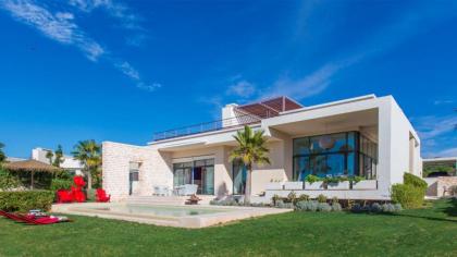 Villa with 4 bedrooms in Essaouira with wonderful sea view private pool furnished terrace 6 km from the beach - image 1