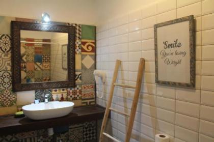 Riad Inna & Watersports Center - image 7