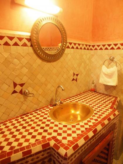 Riad Al Khansaa - image 22