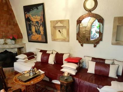 Riad Arambys - image 25
